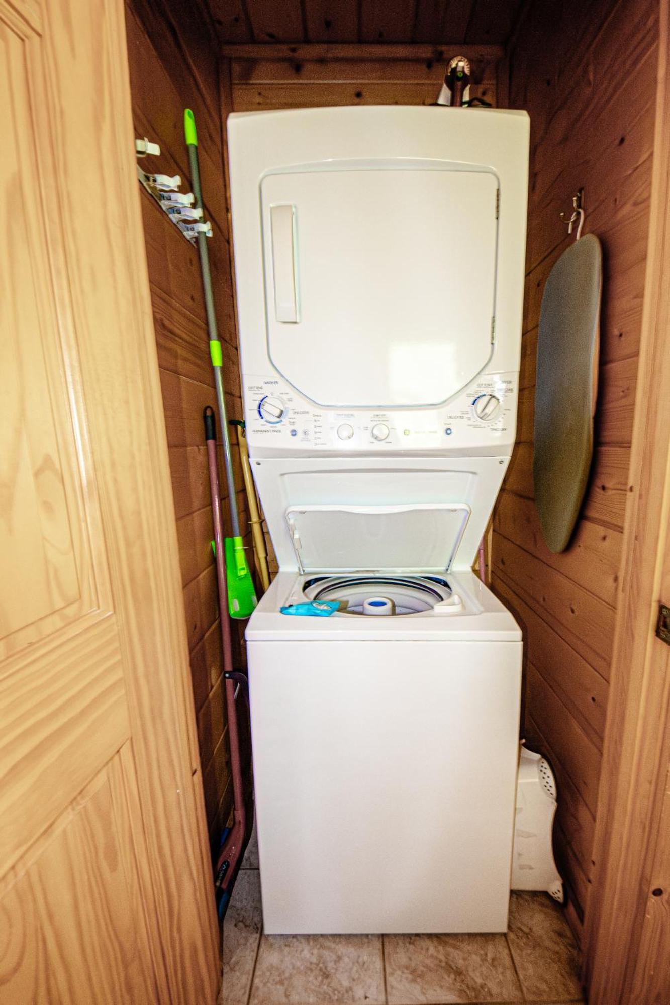 Love Me Tender Studio Cabin Sevierville Bilik gambar