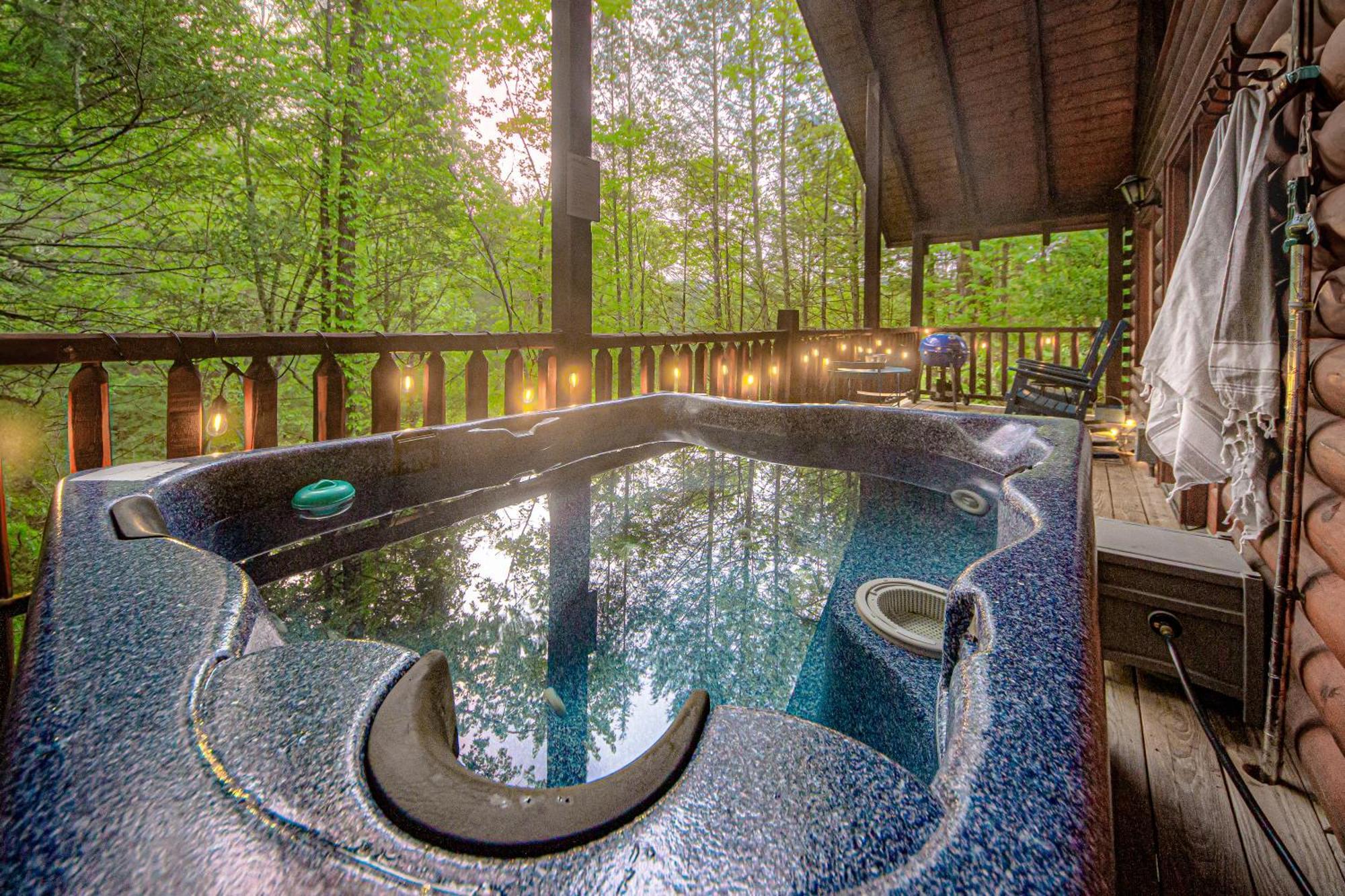 Love Me Tender Studio Cabin Sevierville Bilik gambar