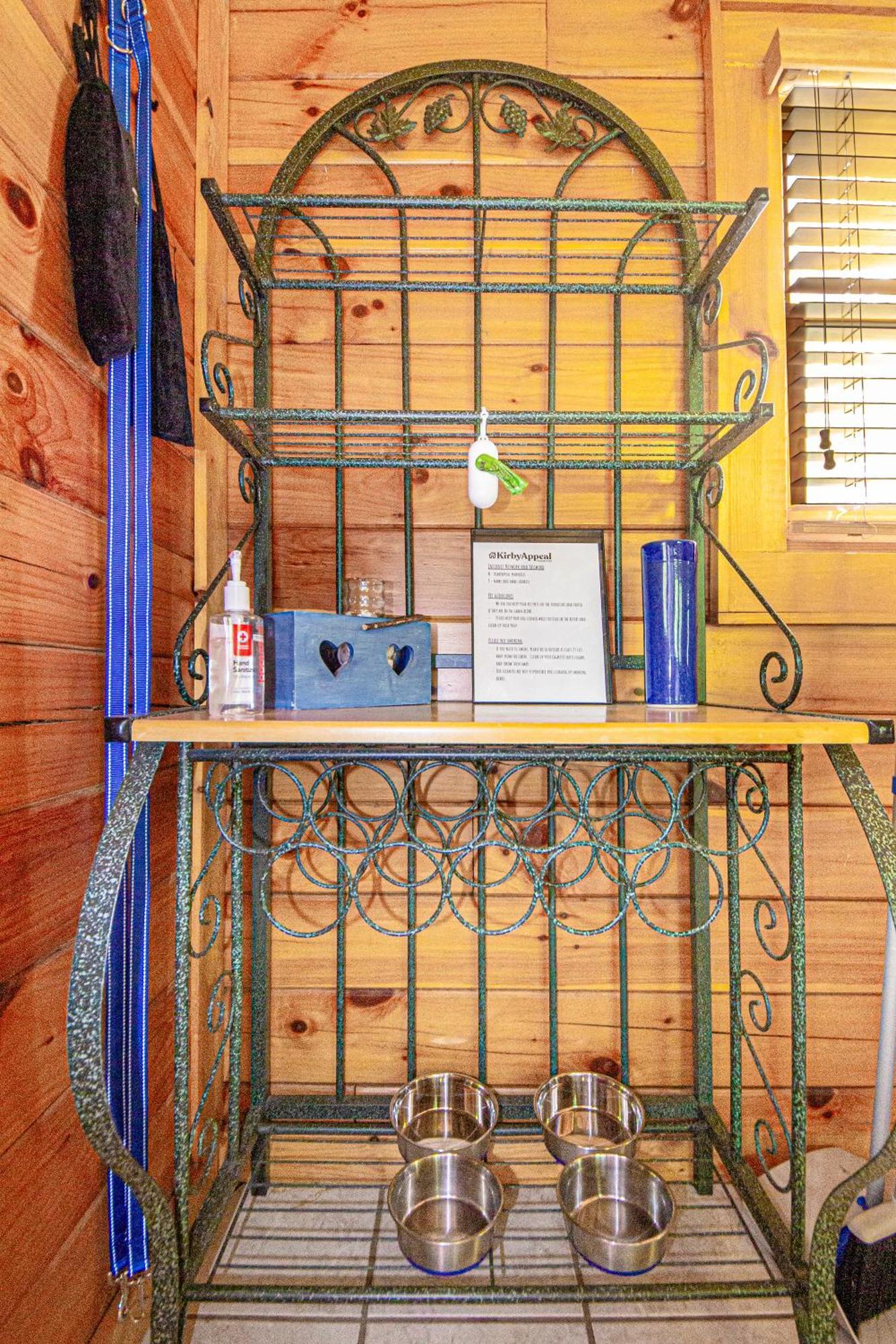 Love Me Tender Studio Cabin Sevierville Bilik gambar